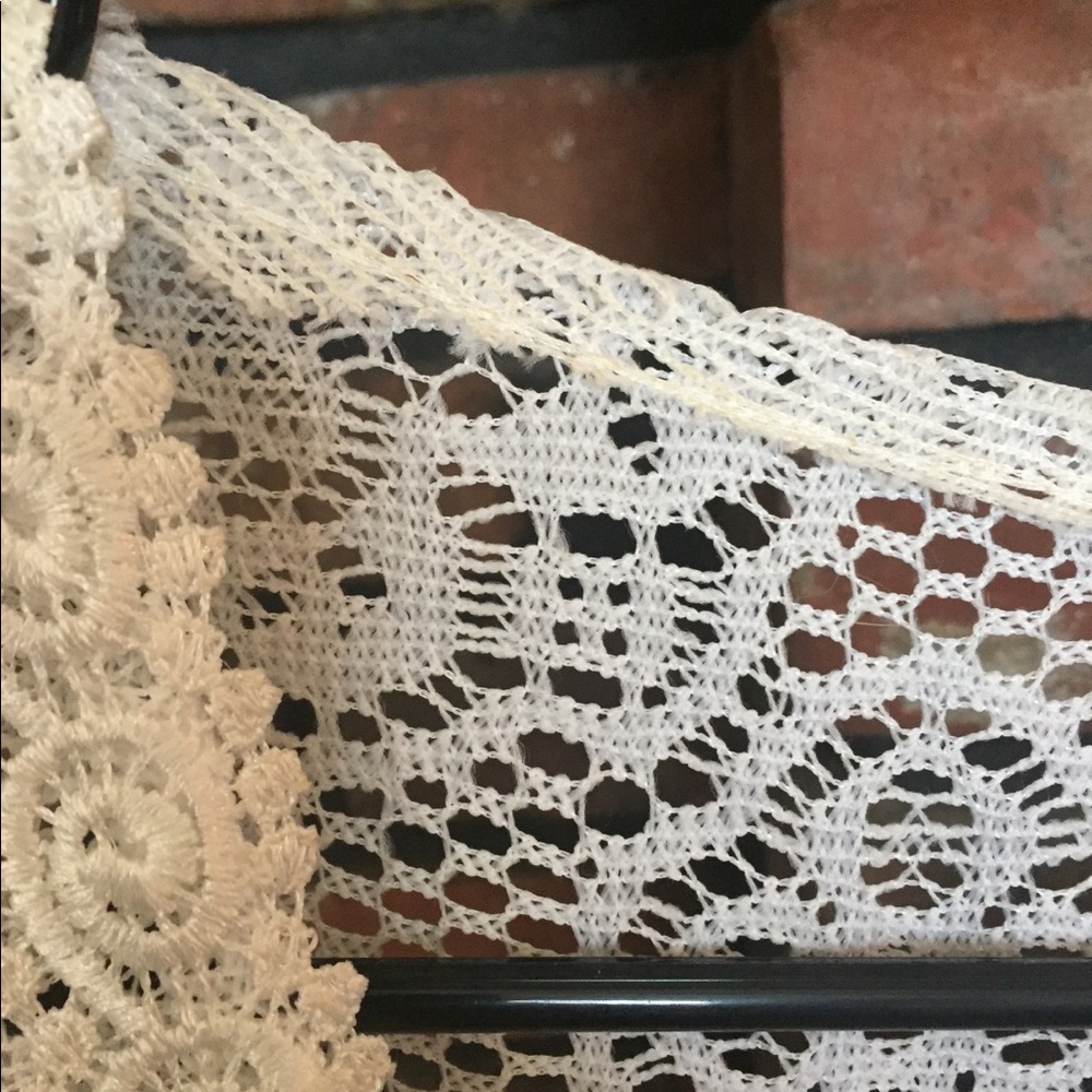 Lace BOHO babydoll top - Picture 6 of 8